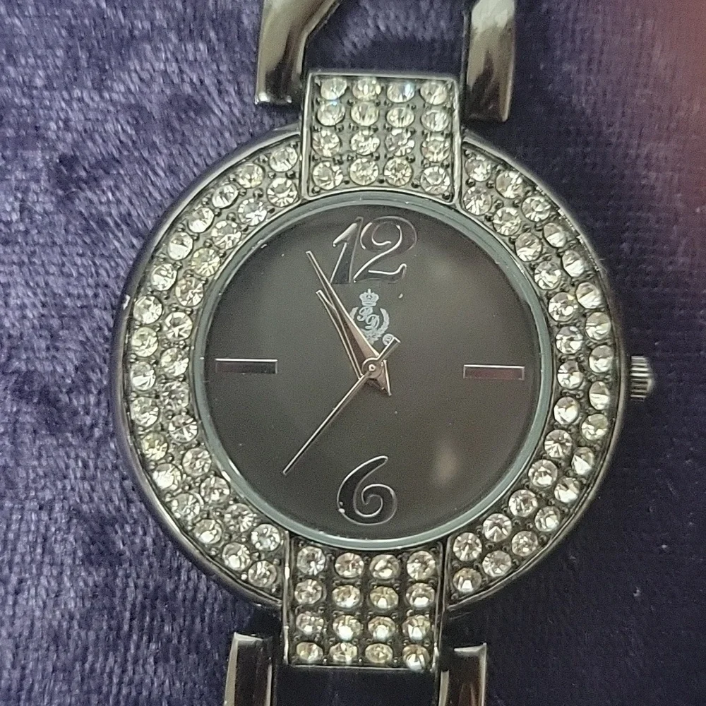 Premier Designs this watch